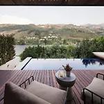 Quinta De S.bernardo - Winery & Alojamento de Turismo Rural *