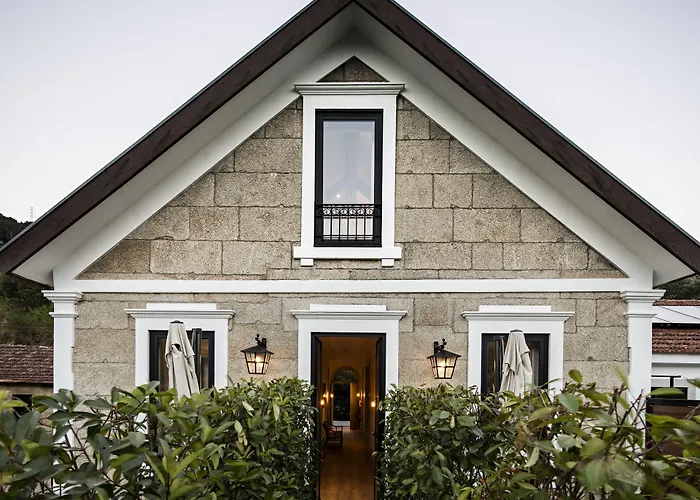 Quinta De S.bernardo - Winery & Mesão Frio