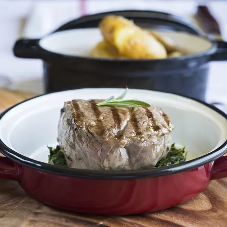 Quinta De S.bernardo - Winery & Agroturismo