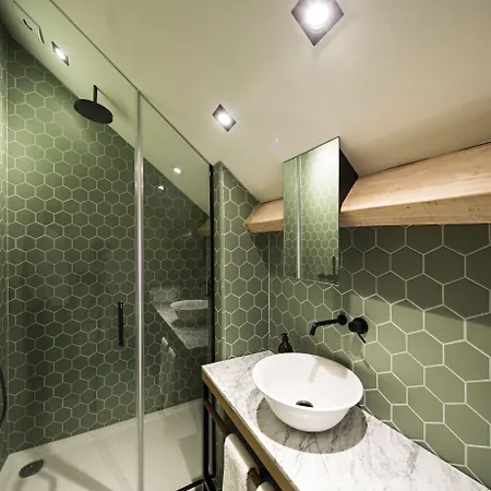 Quinta De S.bernardo - Winery & *