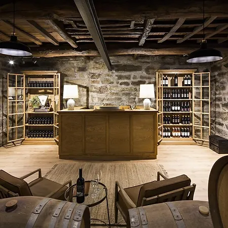 Quinta De S.bernardo - Winery & *