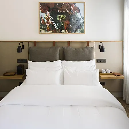Quinta De S.bernardo - Winery & Farm stay Mesao Frio